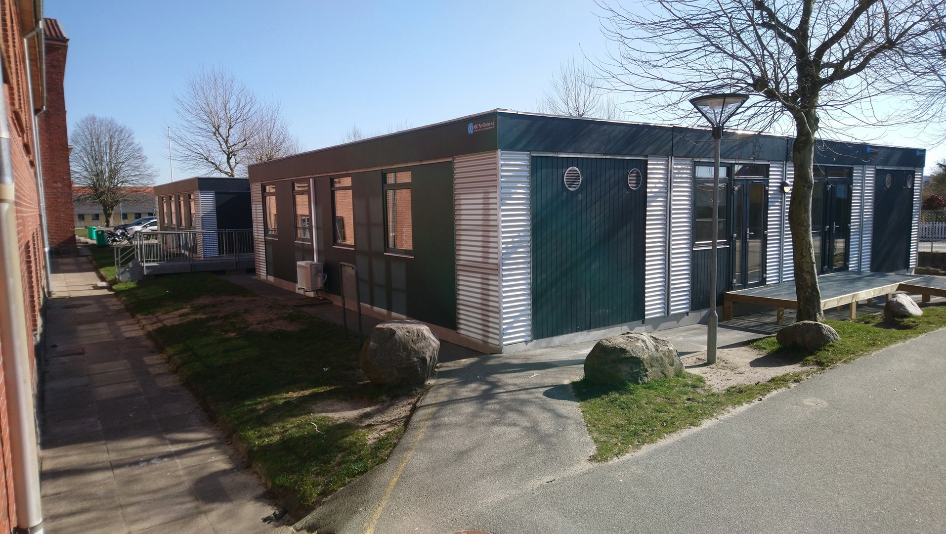 35,35,155,158.483643